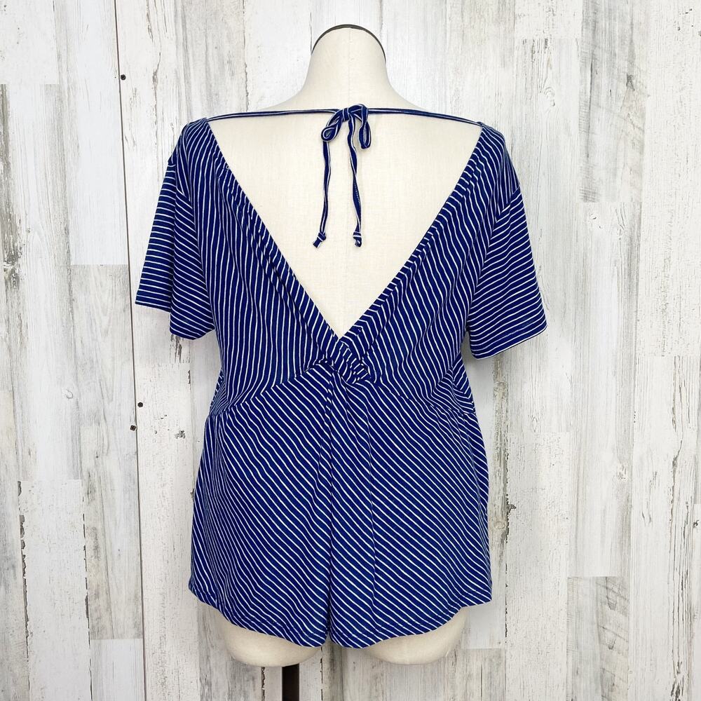 NWT Thyme + Honey Reversible Striped Top Blue White Tee Classic Preppy Size XL - Picture 4 of 12